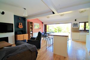 Photo 6- click for photo gallery